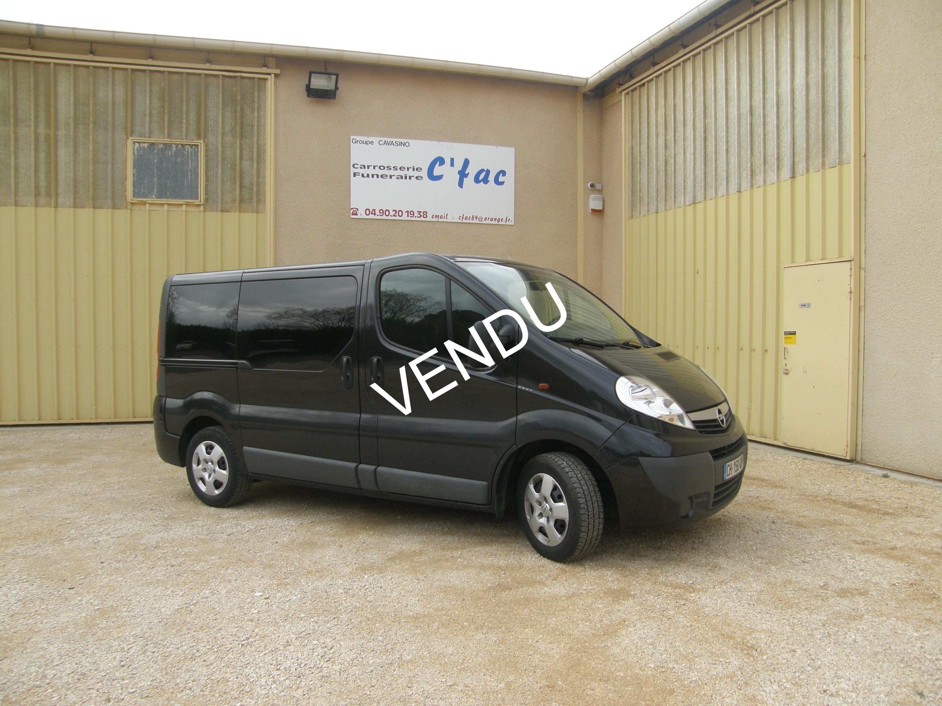 VENDU – Corbillard Occasion : OPEL VIVARO – Mixte Cérémonie