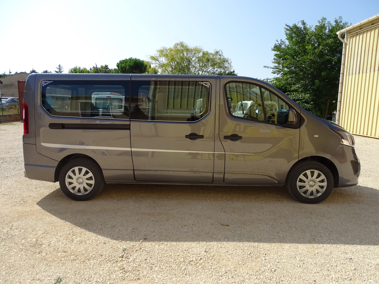 acheter corbillard opel vivaro