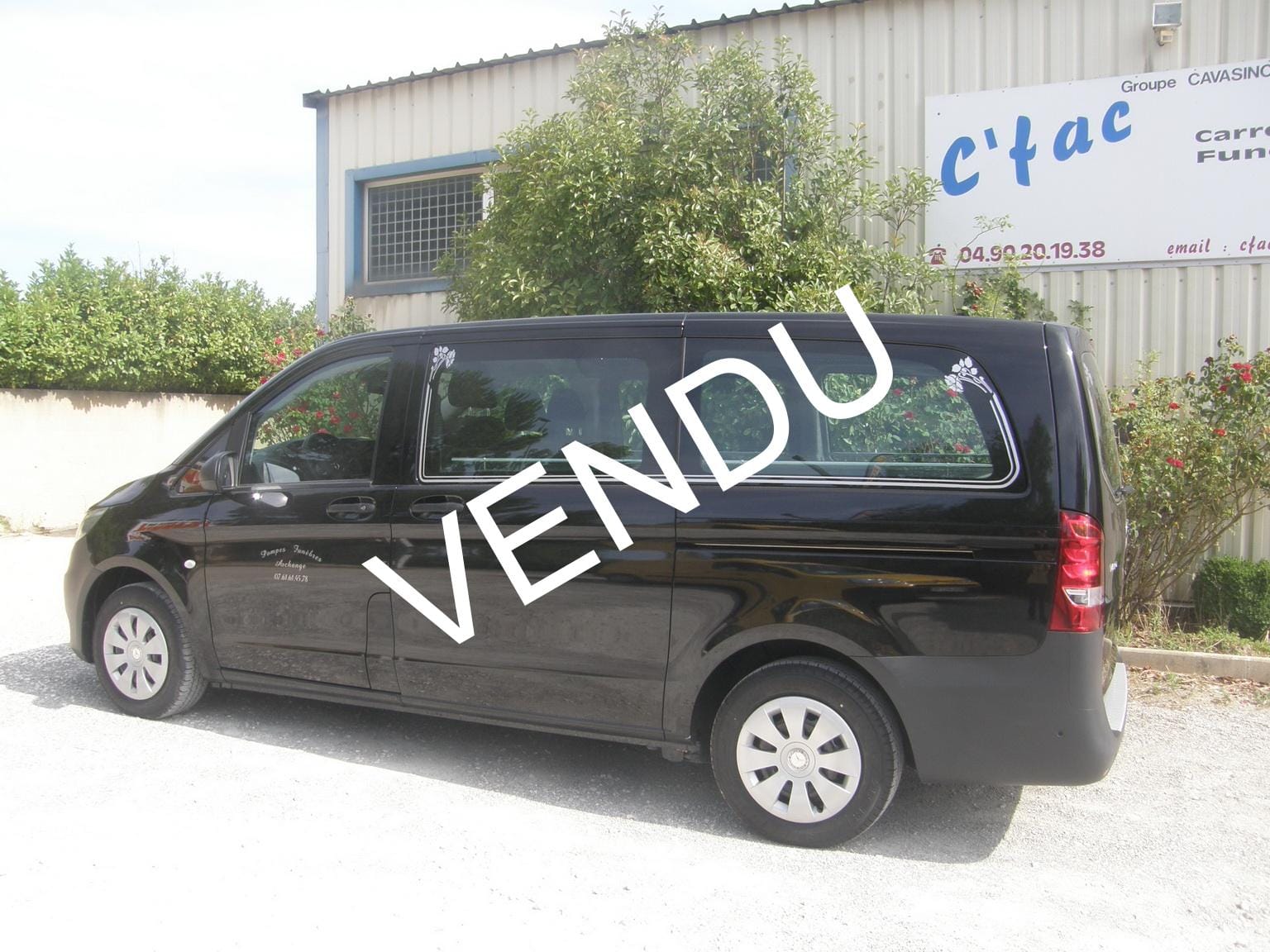 VENDU – Occasion véhicule funéraire : Mercedes VITO