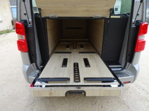 corbillard apres mise biere opel vivaro