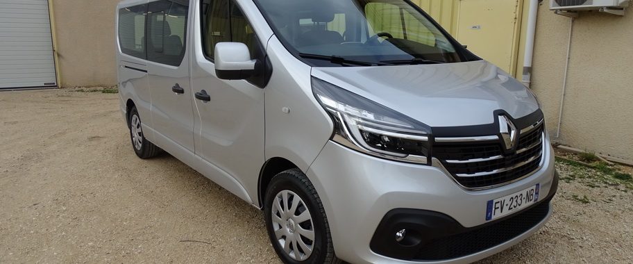 corbillard vehicule funeraire renault trafic