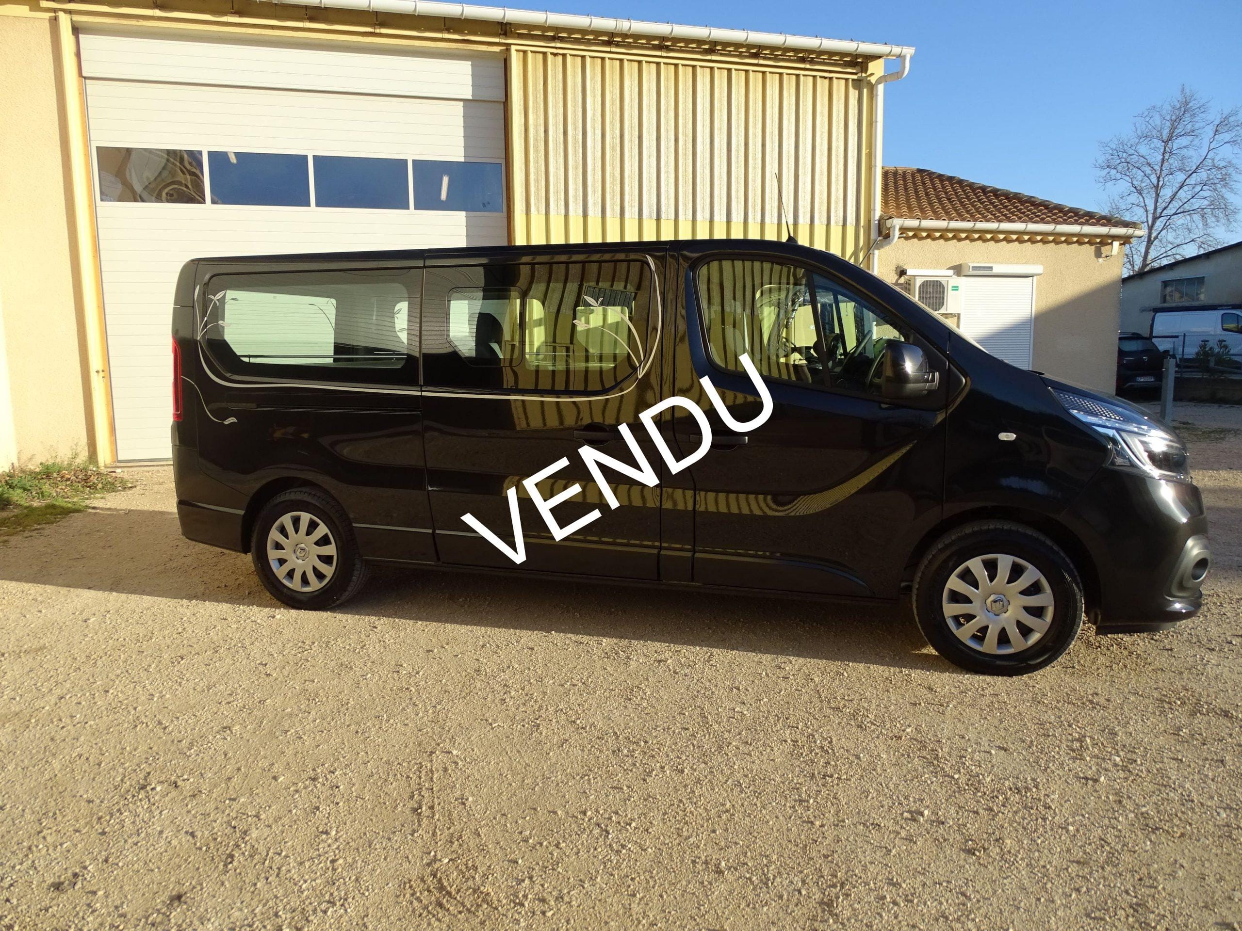 Corbillard neuf : Renault TRAFIC Mixte