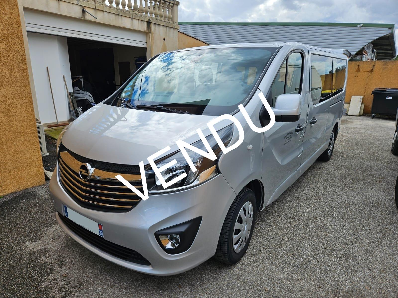 Corbillard mixte de cérémonie Opel Vivaro