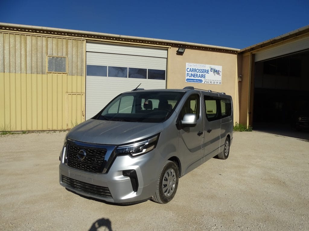 Corbillard Nissan Primastar