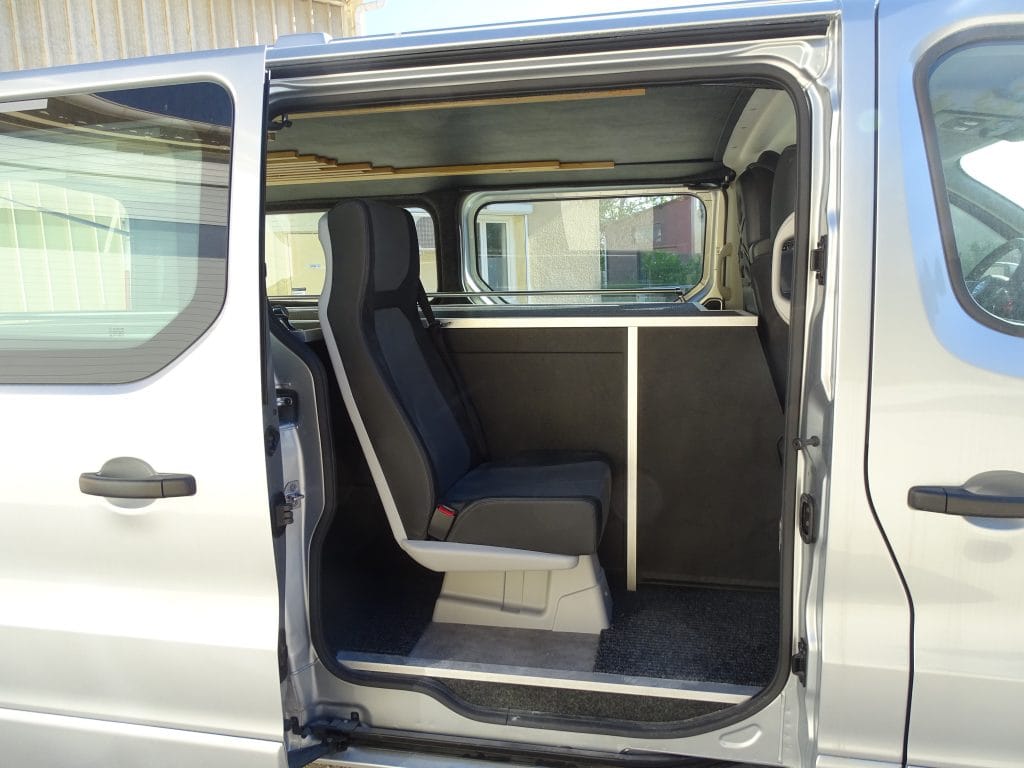 Corbillard Nissan Primastar