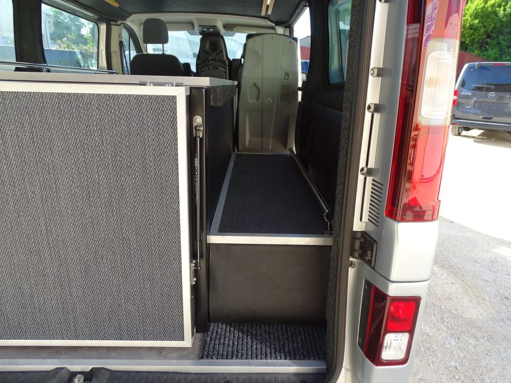 Corbillard Nissan Primastar