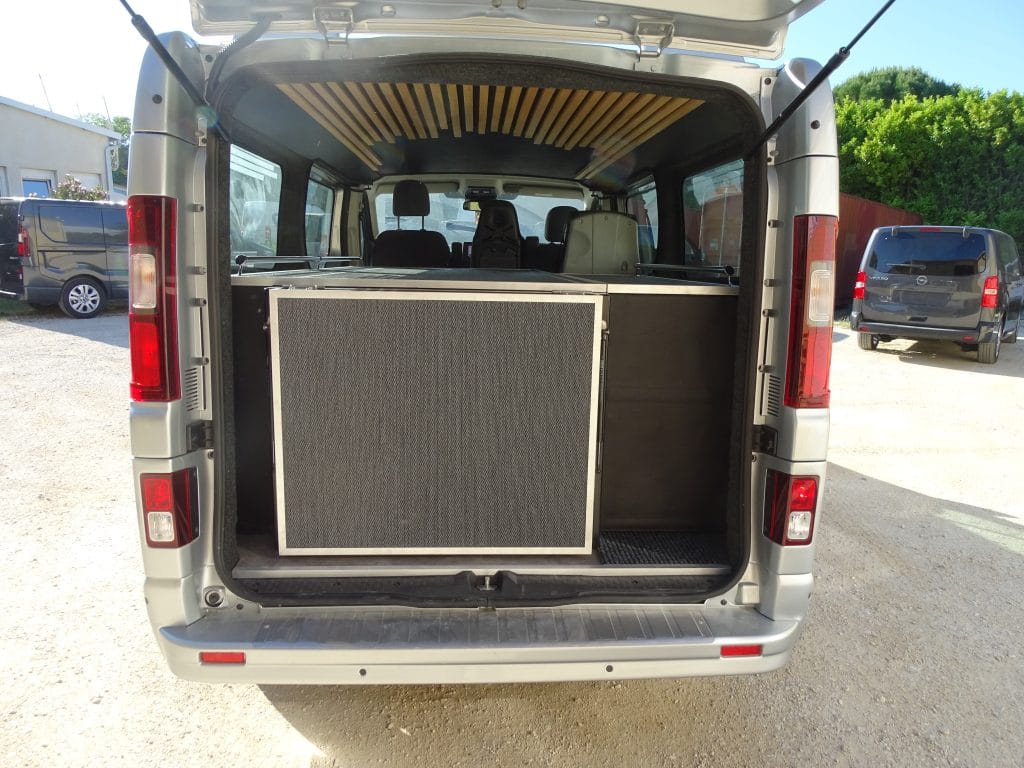 Corbillard Nissan Primastar